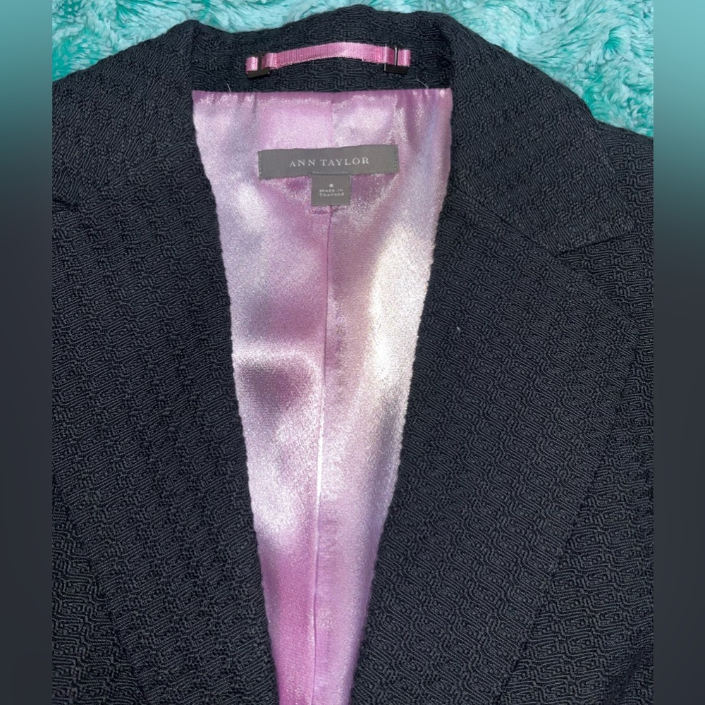 Ann Taylor Black Sport Coat Blazer with Notched Lapel